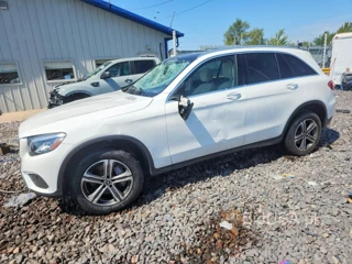 MERCEDES-BENZ GLC 300 4MATIC