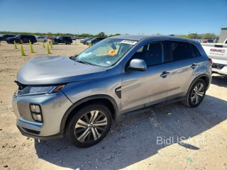 MITSUBISHI OUTLANDER SPORT ES