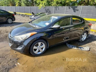 HYUNDAI ELANTRA GLS
