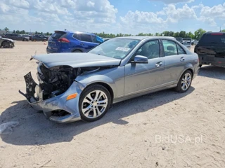 MERCEDES-BENZ C 250