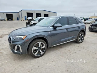 AUDI Q5 PREMIUM PLUS 45