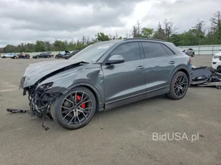 AUDI Q8 PRESTIGE S-LINE