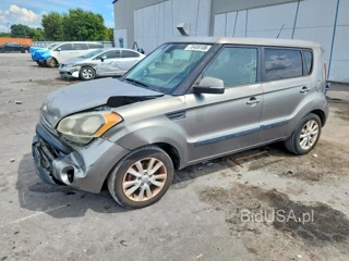 KIA SOUL +