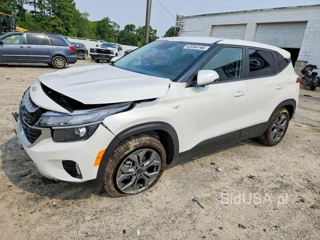 KIA SELTOS LX
