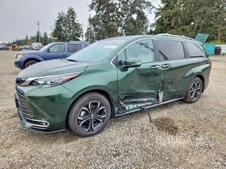 TOYOTA SIENNA PLATINUM 7-PASSENGER