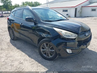 HYUNDAI HYUNDAI TUCSON SE