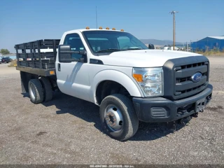 FORD FORD F-350 CHASSIS XL
