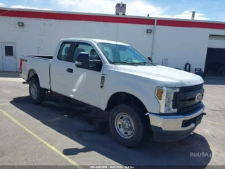 FORD FORD F-250 XL