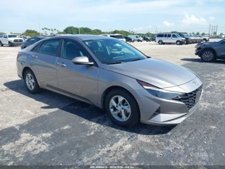 HYUNDAI HYUNDAI ELANTRA SE