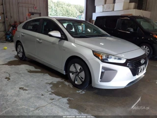 HYUNDAI HYUNDAI IONIQ HYBRID BLUE