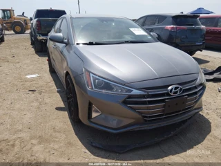 HYUNDAI HYUNDAI ELANTRA SEL