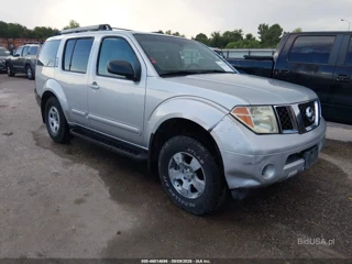 NISSAN NISSAN PATHFINDER XE
