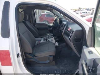 FORD FORD F-450 CHASSIS XLT