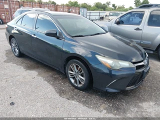 TOYOTA TOYOTA CAMRY SE