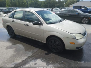 FORD FORD FOCUS ZX4