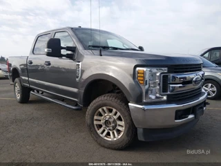 FORD FORD F-250 XLT