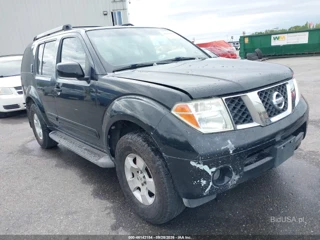 NISSAN NISSAN PATHFINDER SE