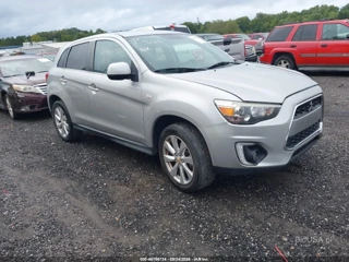 MITSUBISHI MITSUBISHI OUTLANDER SPORT SE