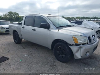 NISSAN NISSAN TITAN XE