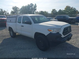 TOYOTA TOYOTA TACOMA SR