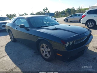 DODGE DODGE CHALLENGER SE