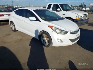 HYUNDAI HYUNDAI ELANTRA GLS