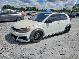 VOLKSWAGEN GTI S