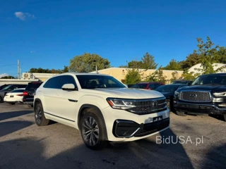 VOLKSWAGEN ATLAS CROSS SPORT SEL PREMIUM R-LINE