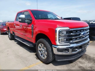 FORD FORD F-350 LARIAT