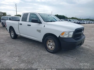 RAM RAM 1500 CLASSIC TRADESMAN  4X2 6'4 BOX