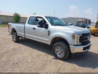 FORD FORD F-250 XL