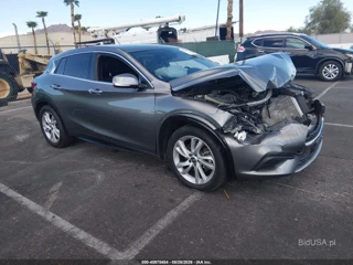 INFINITI INFINITI QX30 LUXURY
