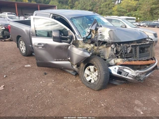 NISSAN NISSAN TITAN SV