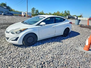 HYUNDAI ELANTRA SE
