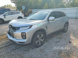 MITSUBISHI OUTLANDER SPORT S/SE
