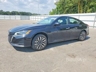 NISSAN ALTIMA SV