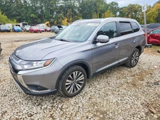 MITSUBISHI OUTLANDER SE