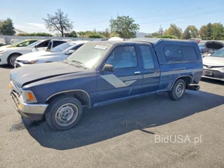 TOYOTA PICKUP SR5 V6