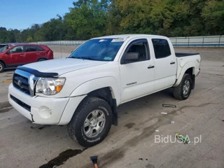 TOYOTA TACOMA V6