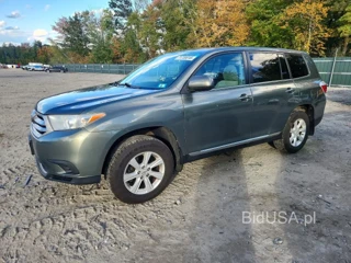 TOYOTA HIGHLANDER BASE