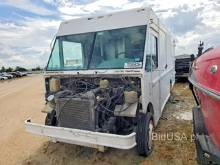 FREIGHTLINER MT45 CHASSIS