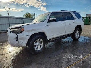 TOYOTA 4RUNNER SR5