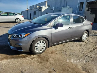 NISSAN VERSA S