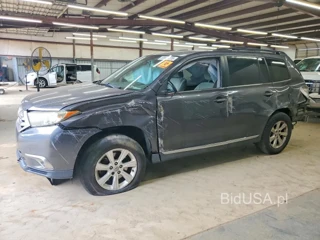 TOYOTA HIGHLANDER BASE