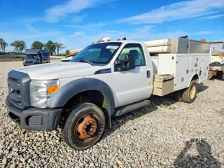 FORD F450 SUPER DUTY