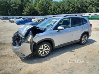 SUBARU FORESTER PREMIUM