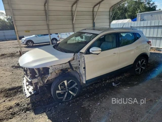 NISSAN ROGUE SPORT SL