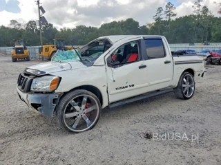 NISSAN TITAN S