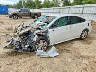 TOYOTA AVALON XLE