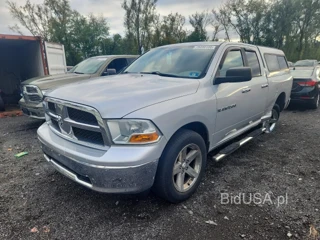 DODGE RAM 1500 SLT